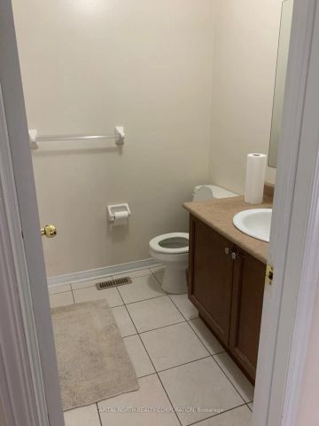 46 Laramie Crescent - Photo 5