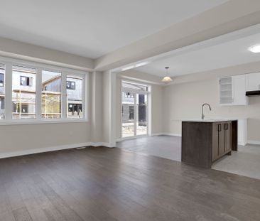 For Lease - 28 Downriver Drive, Welland, Ontario - Photo 3