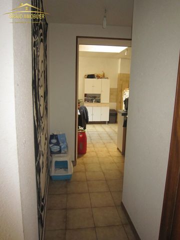CHARLIEU - Rue de l'Hôtel Dieu - Appartement au premier ... - Photo 5
