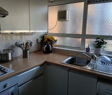 Room in a Shared House, Richardson Court, SW4 - Photo 4