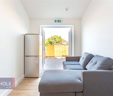 Filton Avenue, - Photo 1