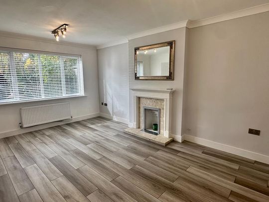 4 bedroom detached house to rent - Photo 1