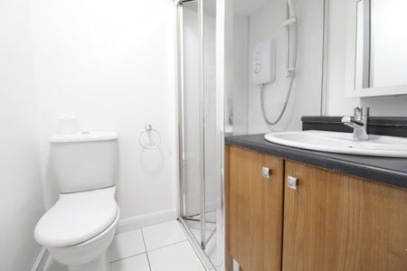 1 bedroom flat to rent - Photo 3