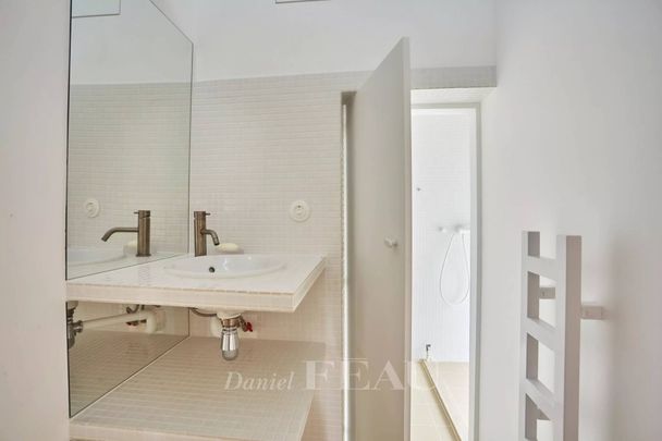 Location appartement, Paris 1er (75001), 2 pièces, 61.29 m², ref 85243238 - Photo 1