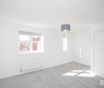 2 bed House - Semi-Detached To Let - Photo 3