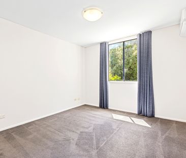 1/198 George Street, Erskineville NSW 2043 - Townhouse For Rent | D... - Photo 3