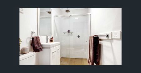 Charming 3 bedroom weatherboard home - TATURA - Photo 5