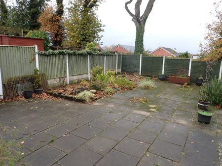 2 bedroom detached bungalow to rent - Photo 4