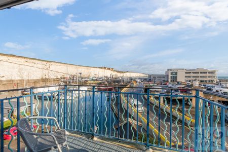 St Vincent's Court, Brighton Marina Village, Brighton - Photo 2