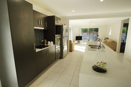 Coffs Harbour, 30 Rovere Drive - Photo 4