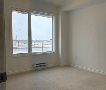 For Lease - 90 Pearen Lane, Barrie, Ontario - Photo 3