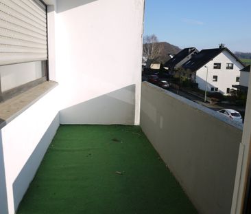 Frisch renoviert: einziehen und wohlfühlen! - Photo 1