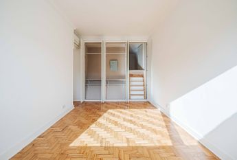 APARTAMENTO T2+1 NA AV ESTADOS UNIDOS DA AMÉRICA - LISBOA