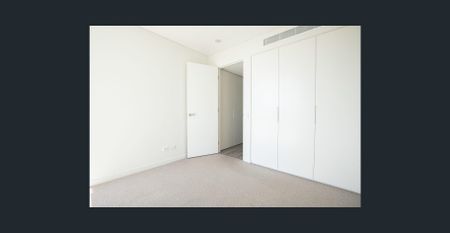 North Facing 2 Bedrooms with Dual Balcony and Park Views, Perfect Mix of Convenience and Lifestyle - Photo 4