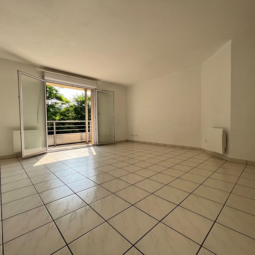 Location Appartement 2 pièces 50m² - Photo 1