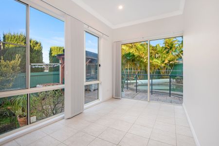 Beacon Hill, 8A Egan Place - Photo 2