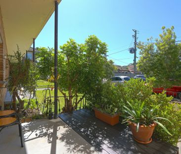 Villa-Style Apartment close to Station - Photo 4