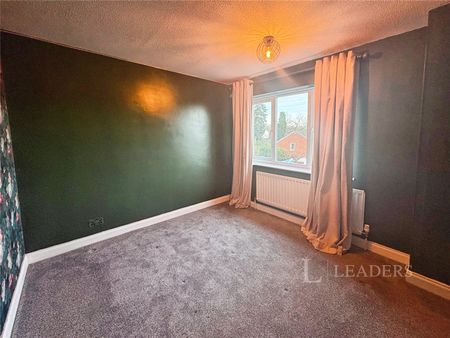 3 bedroom semi detached to rent Redstone Close, Redditch, Worcestershire, B98 - Photo 4