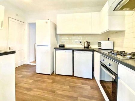 Norwich, NR5 - Photo 2