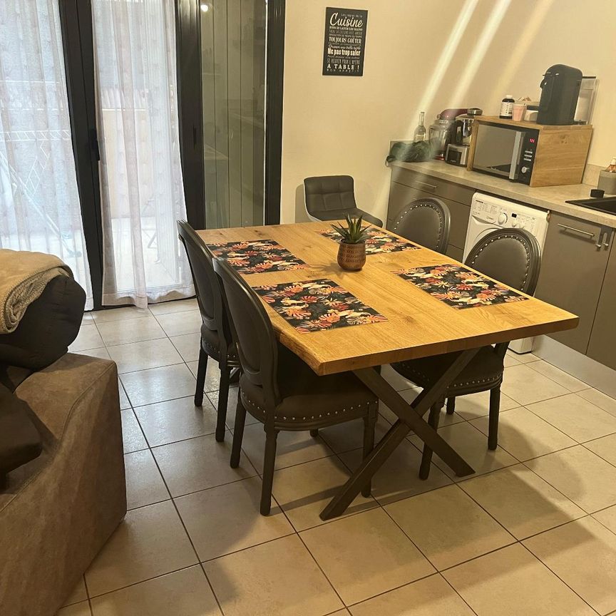 Location Appartement 2 pièces 53m² ST MAXIMIN LA STE BAUME 83470 - Photo 1
