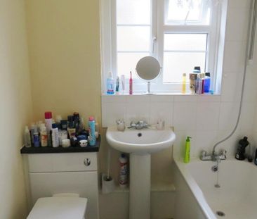 Banister Grange - Photo 3