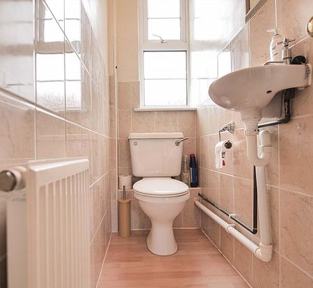 2 Apollo Court, Heslington Road - Photo 4