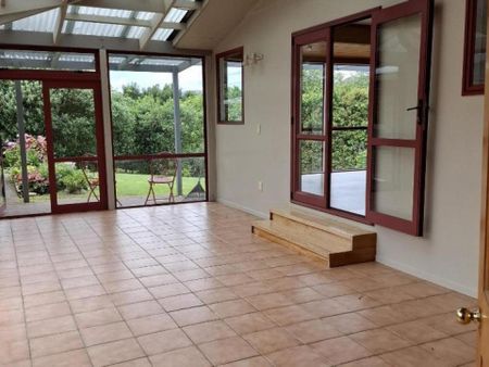 Rural Living - Photo 3