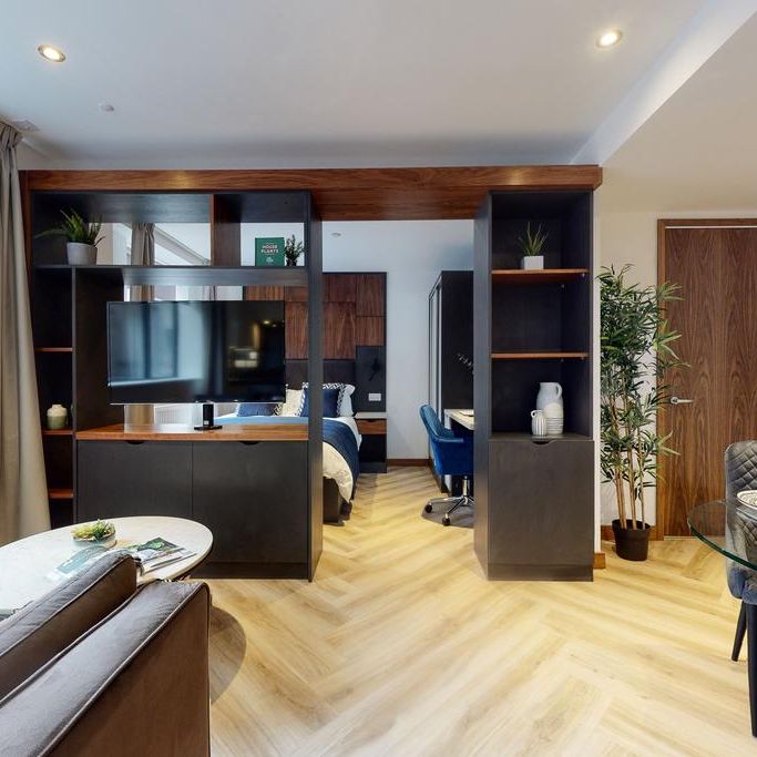 Studio to rent - Photo 1