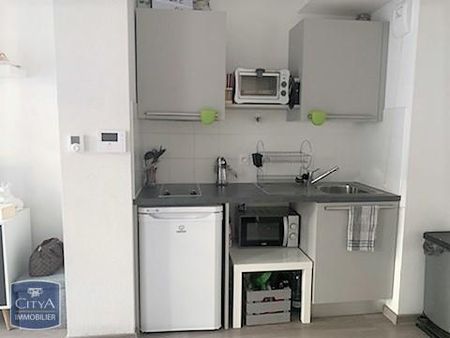 Location Appartement 1 pièce 24m² AIX EN PROVENCE 13100 - Photo 3