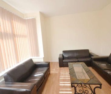 Upper Kent Road, Victoria Park, Manchester, M14 - Photo 2