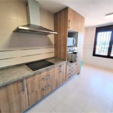 Ref. 49357 PRECIOSA ADOSADA EN ALQUILER EN ESTEPONA - Photo 1