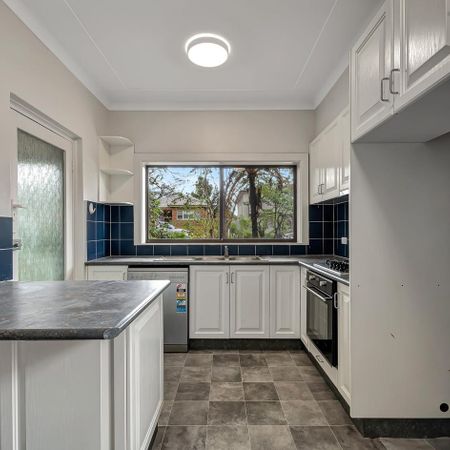 Good Size Family Home In A Prime Location - Photo 4