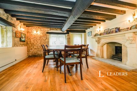 7 bedroom house to rent Upton Lane, Brookthorpe, Gloucester, GL4 - Photo 3