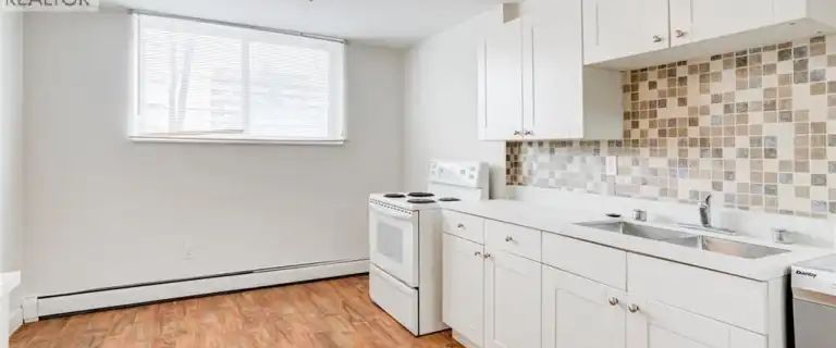 807 ROBINSON Street Unit# B | 807 ROBINSON Street Unit# B, Burlington - Photo 1