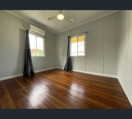 256 Hutton Street, Berserker, Qld 4701 - Photo 1