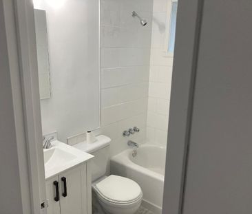 LONGUEUIL , 4 1/2 SECTEUR COLLECTIVITE NOUVELLE TOUT RENOVÉ - Photo 3