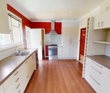 Hokowhitu - 3 Bedrooms - Photo 5