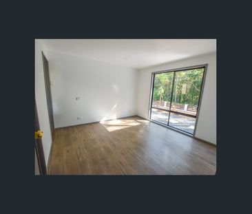 Location, Location, Location! - Photo 6