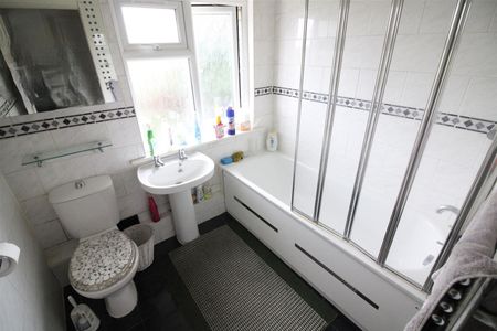 Oakdene Road, Uxbridge - Photo 5