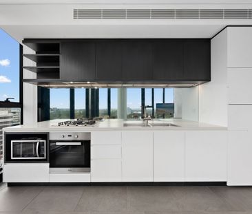 Modern & Luxurious 2 Bedroom Unit In The Heart Of St Leonards - Photo 4