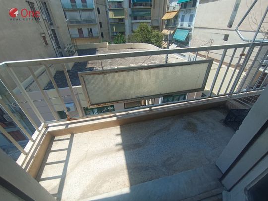 Studio/Γκαρσονιέρα για ενοικίαση Καλλιθέα - Photo 1