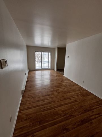 1120 Rue Cloutier, La Prairie, QC J5R - Photo 5