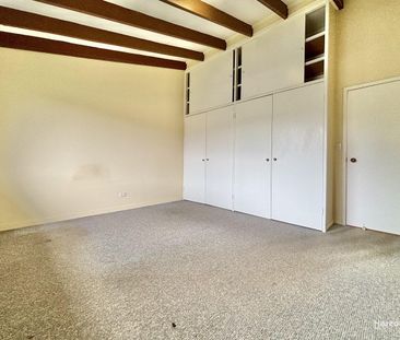 Peaceful Family Living in a Prime Location... - Photo 1