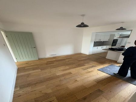 3beds House - Photo 2