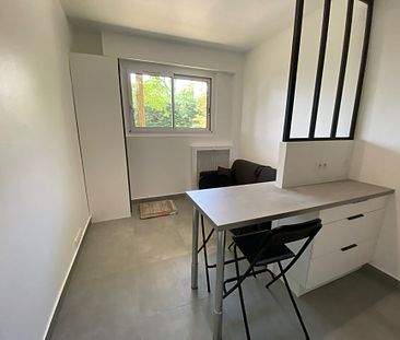 Appartement 16.27 m² - 1 pièce - Versailles (78000) - Photo 6