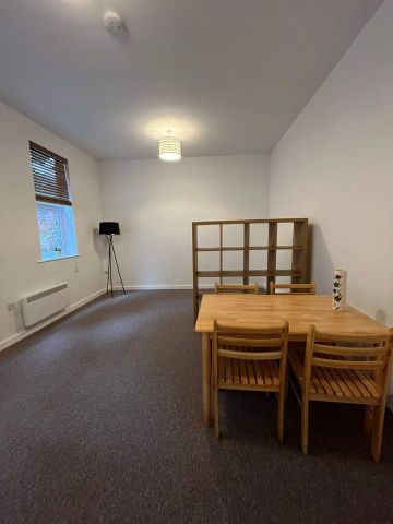 Studio Flat, Castle St, NG2 - Photo 3