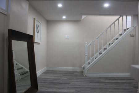 For Lease - 54 Gladstone Square Unit# LOWER, Brampton, Ontario - Photo 4