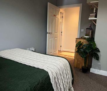 Tanners Court // Bed Flat // Sept, LN5 - Photo 2