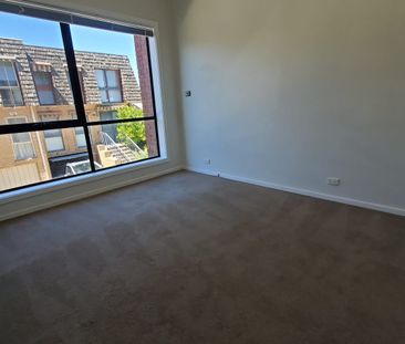 CITY VIEWS & STUNNING LOCATION! - Photo 1