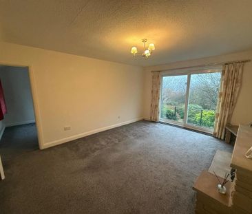 2 bedroom detached bungalow to rent - Photo 3